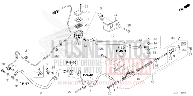 REAR BRAKE MASTER CYLINDER de CMX 1100 "Rebel" MAT BALLISTIC BLACK METALLIC (NHA86) de 2026